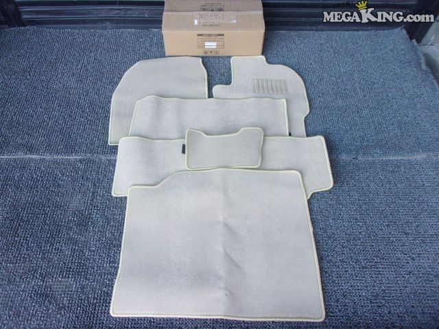 【中古】★未使用★MXPB10 ヤリスクロス 2WD車用 社外 フロアマット ラゲッジマット 7点セット MAT075BE MXPB15 MXPJ15 MXPJ10 等 / 4T3-836