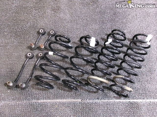 【中古】JEEP ジープ JL ラングラー スポーツ 純正 スプリング サスペンション コイル バネ 6825 3657AD 6825 0240AD 6825 3588AA / KS7-1079