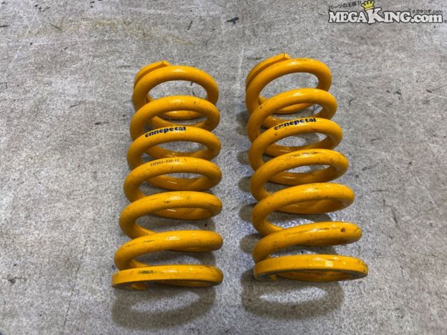 【中古】Ennepetal エナペタル 直巻き スプリング バネ コイル 2本 自由長約200mm ID約63mm 12K ESP063-200-12 / 2T7-512｜メガキングドットコム 8,293円