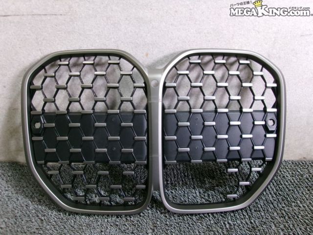 【中古】R6年 BMW G22 M440i 4シリーズ 純正 ノーマル フロントグリル 5113 192976 / T3-1400
