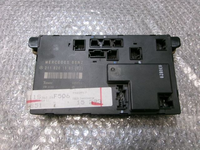 【中古】★激安!★03y~09y ベンツ W211 E350 右ハンドル 純正 フロント ドアコンピューター コントロールユニット 左 2118201585 / 4Q11-827|メガキングドットコム