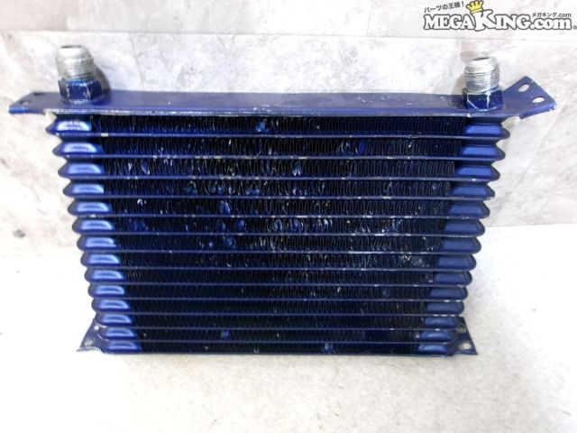 【中古】社外 オイルクーラー 14段 本体全長約340mm 本体幅約215mm 厚み約50mm / 2T1-1422｜メガキングドットコム