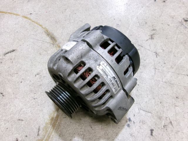 【中古】★激安!★07年 キャデラック エスカレード AD Delco オルタネーター ダイナモ 88864266 334-2454A アストロ サバーバン 等 / 2R9-1648|メガキングドットコム