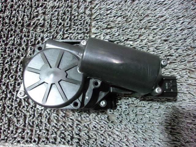 【中古】★激安!★社外 リア ラッチロックアクチュエーター テールゲート GM系に 13502698 / 2R9-1676