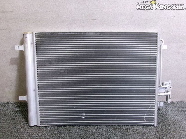 【中古】VOLVO ボルボ XC70 Valeo エアコンコンデンサー 988152T 6G91-19710-BE / 2T1-1169