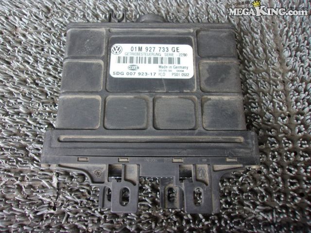 【中古】VW フォルクスワーゲン ゴルフ3 純正 ノーマル コンピューター ECU CPU 01M 927 733 GE / 4S9-1645｜メガキングドットコム