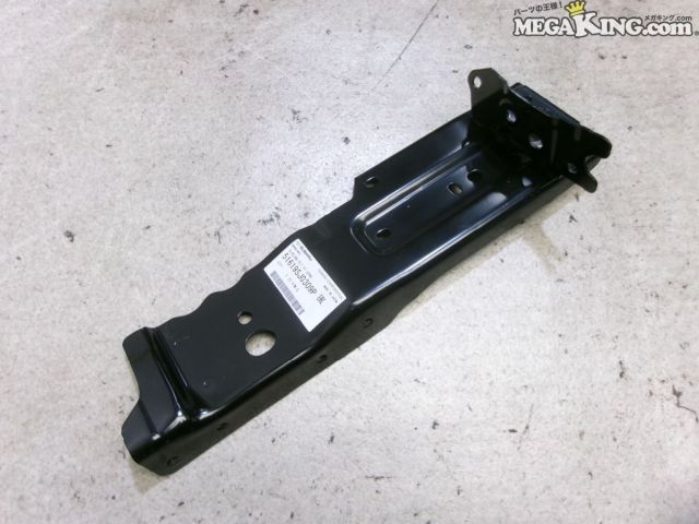 【中古】★未使用★SK7 フォレスター 純正 ノーマル クロージングプレート 51619SJ0309P / 4T2-495｜メガキングドットコム