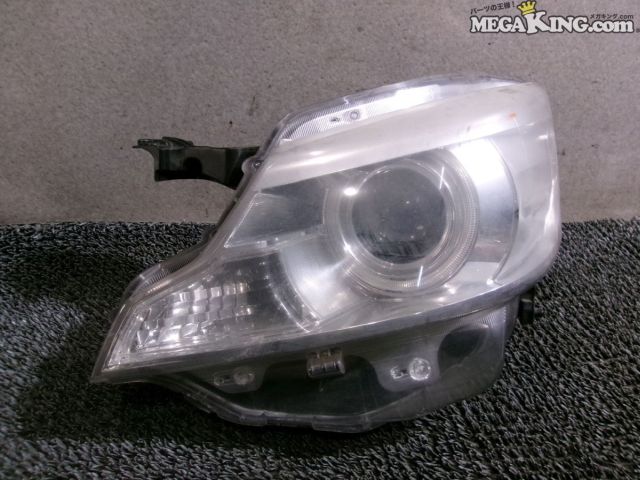 【中古】MK32S スペーシア カスタム 純正 ノーマル HID キセノン ヘッドライト ヘッドランプ 左 助手席側 ICHIKOH 1872 / 2T3-307