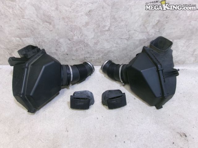 【中古】BMW F90 M5 純正 ノーマル エアクリボックス 13717852381 13717852379 / T3-1957