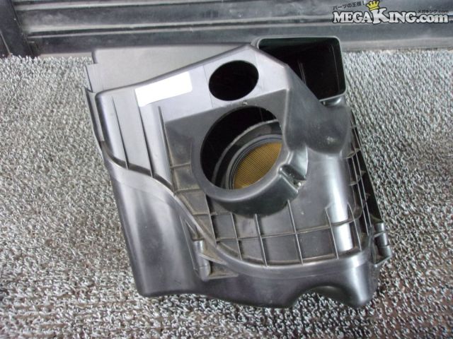 【中古】BMW E87 1シリーズ 純正 ノーマル エアクリボックス エアークリーナー BOX 13717561928-01 13717532754-04 / 4S9-907