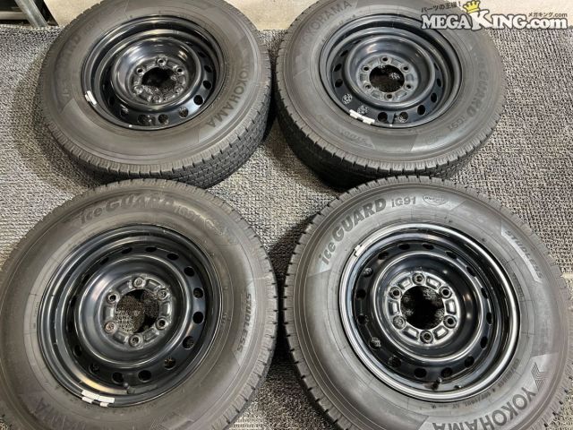 【中古】200系 ハイエース 純正 15インチホイール 6J+35 6穴 PCD139.7 スタッドレス 195/80R15 4本 / T5-246｜メガキングドットコム