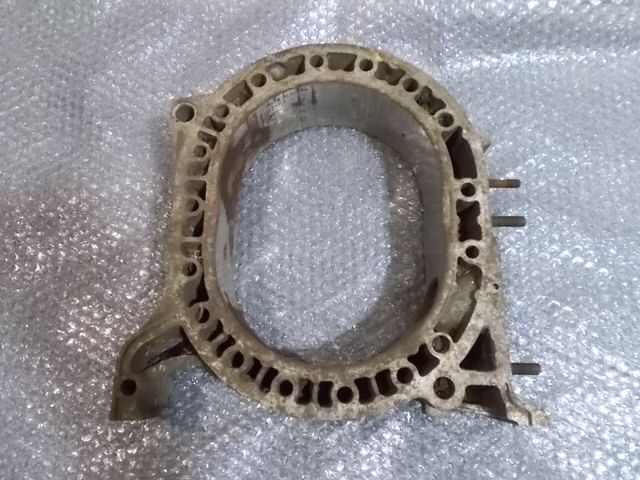 【中古】★激安!★FD3S RX-7 RX7 純正 ノーマル フロント側 ハウジング オブジェ等に 13B ロータリー / 2P9-864
