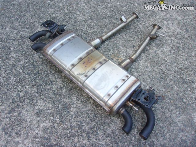 【中古】LEXUS レクサス GWZ100 LC500h ハイブリッド 純正 ノーマル マフラー 左右出し 13168 SANGO / 4S11-1133