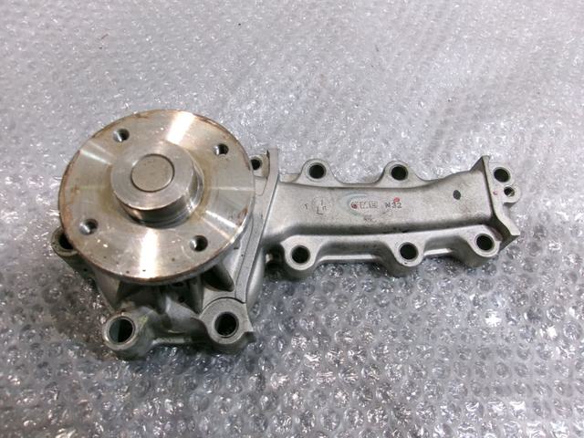 【中古】★激安!★BNR32 スカイライン GT-R GTR GMB ウォーターポンプ 6枚羽 RB26DETT / R10-923