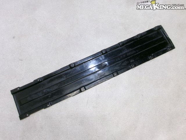 【中古】PORSCHE ポルシェ 996 カレラ 純正 ノーマル センターアンダーカバー / S11-749