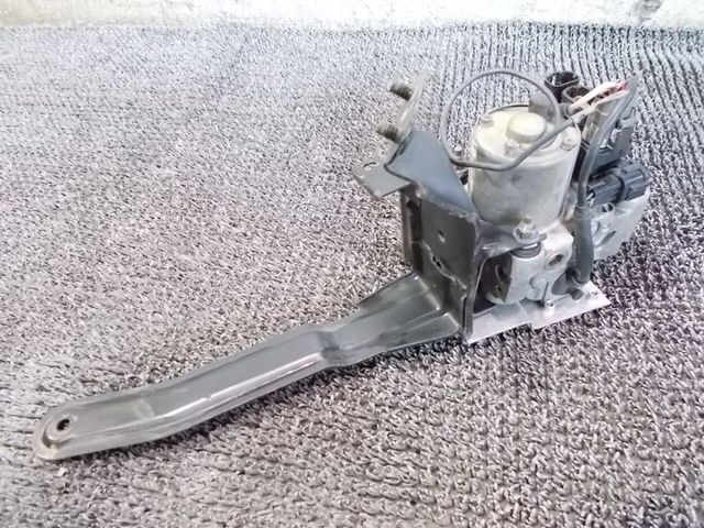 【中古】★激安!★S14 シルビア ターボ 純正 ノーマル ABSユニット ABSアクチュエーター SR20DET / P12-428｜メガキングドットコム