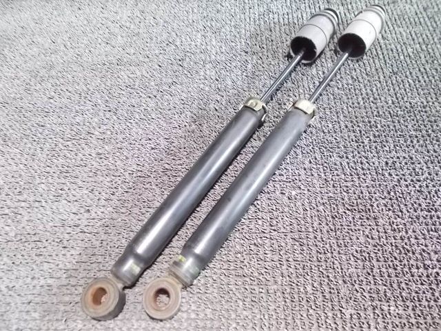 トヨタボクシー（ZRR80W）ノーマルサスペンション トヨタボクシー（ZRR80W）ノーマルサスペンション - メルカリ