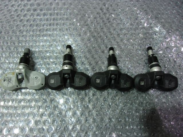 【中古】★激安!★車種不明 ランボルギーニ ? 純正 空気圧センサー TPMS 7PP907275G トゥアレグ ? アヴェンタドール ? 分かる方 / Q12-1310