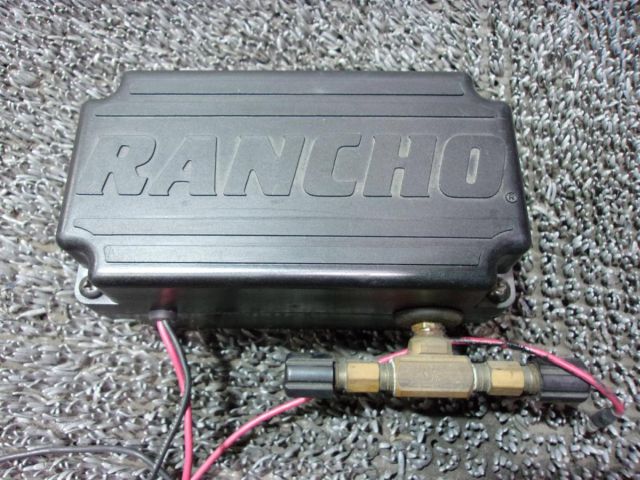 【中古】★激安!★RANCHO ランチョ コンプレッサー ショックコントローラー 通電OK / 2R7-581｜メガキングドットコム