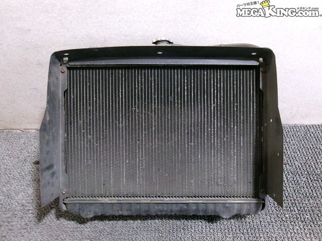 【中古】車種不明 ニッサン ? 純正 ノーマル ラジエーター ラジエター 2層 WH40 ? アトラス ? 分かる方 / 2S3-836