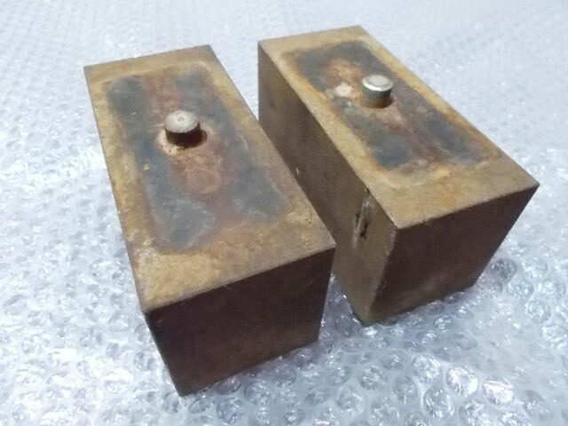【中古】★激安!★200系 ハイエース 社外 ダウンブロック ハイトダウン / Q11-1723