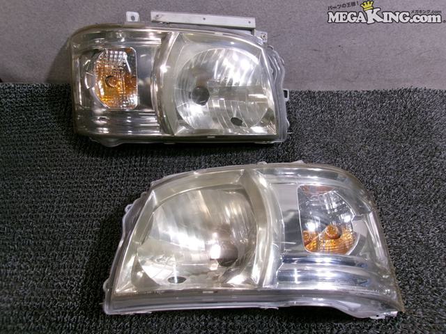 【中古】200系 ハイエース 1型 2型 前期 EAGLE EYES イーグルアイ ハロゲン ヘッドライト ヘッドランプ 左右セット EE-TY811 / 2S1-1573