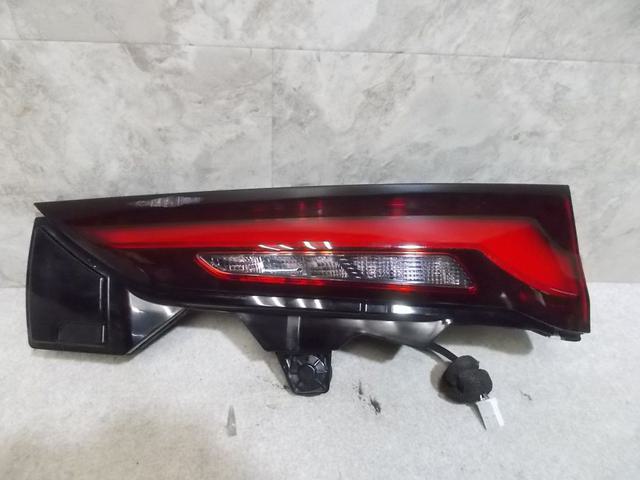 【中古】★激安!★KH5P CX-60 純正 ノーマル LED テールランプ テールライト 内側 右 STANLEY W6080 KH3P KH5S3P KH3R3P 等 点灯OK / 4R5-549