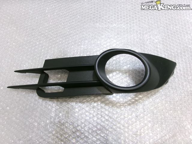 【中古】★未使用★VW フォルクスワーゲン 1T系 トゥーラン 純正 ノーマル フォグカバー フォグランプカバー 左 1T0853949 / S2-1248｜メガキングドットコム