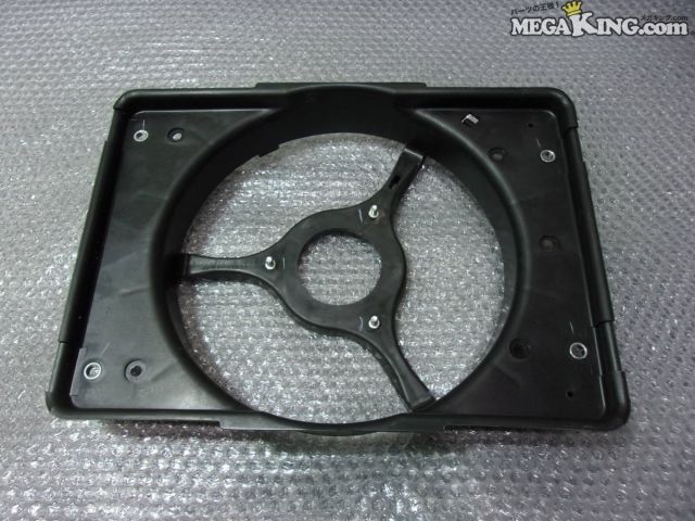 【中古】DA63T キャリィ キャリー 純正 ノーマル シュラウド 95560-78A11-000 / 2S12-425｜メガキングドットコム