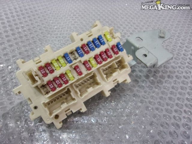 【中古】R35 GT-R GTR 純正 ノーマル ヒューズBOX ヒューズボックス VR38DETT JF00A 8H18 / 2T2-1805