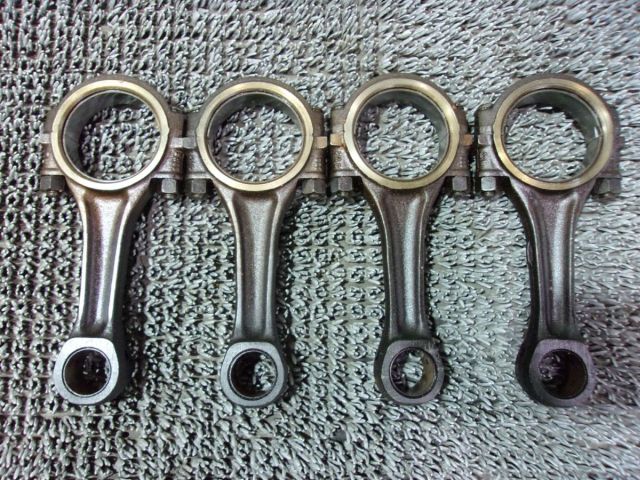 【中古】★激安!★VW フォルクスワーゲン T3 ヴァナゴン 純正 コンロッド 4本 / 2Q8-1098|メガキングドットコム