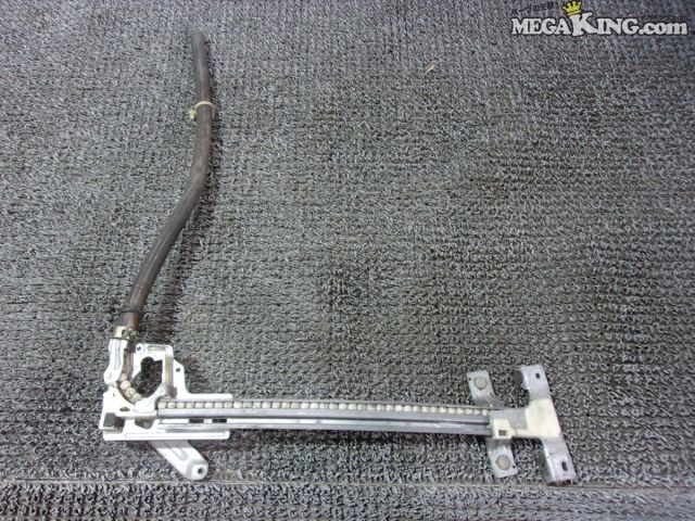 【中古】FC3S RX-7 RX7 純正 ノーマル レギュレーター 左 13B ロータリー / S4-563