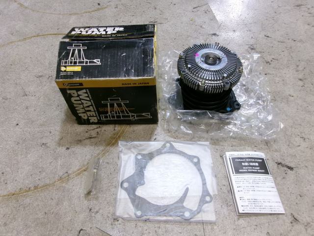 【中古】★未使用!★87.07~90.08 YE24 キャラバン PARAUT パロート V3-104 ウォーターポンプ TD23 / ZR10-1339
