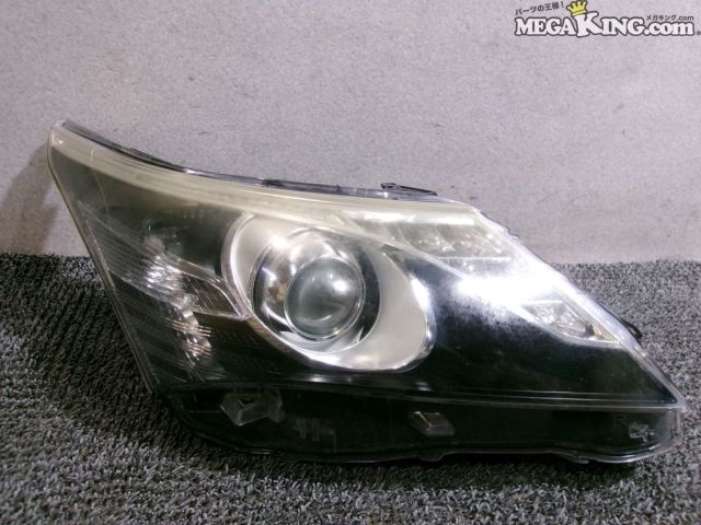【中古】ZRT272W アベンシス 中期 純正 ノーマル HID キセノン ヘッドライト ヘッドランプ 右 運転席側 KOITO 05-27 / 4S3-1155