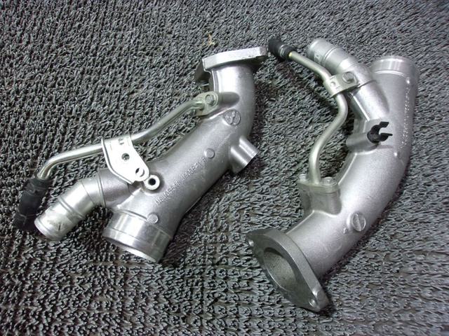 【中古】★激安!★R35 GT-R GTR 純正 ノーマル パイピング パイプ 2本 VR38DETT NSJ055A1 JF06B NSJ054A1 JF06A / ZR8-294