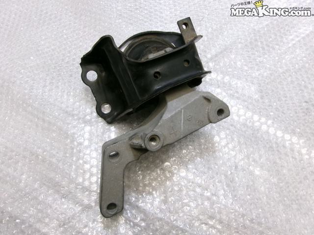 【中古】K13 マーチ NISMO ニスモ ミッションマウント ブラケット ステー / 2R12-231