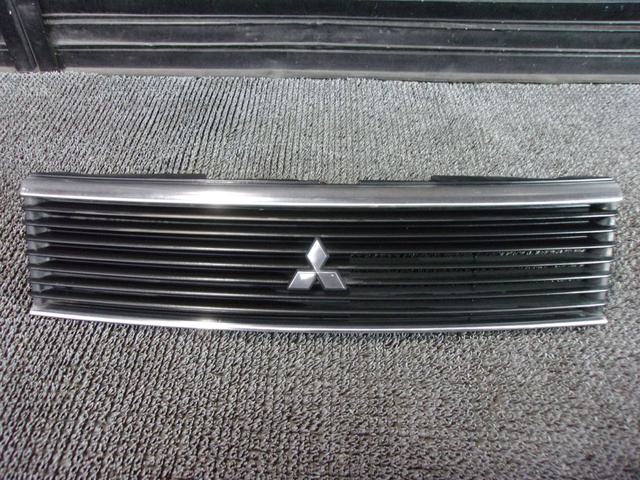 【中古】★激安!★H81W ekワゴン 前期 純正 ノーマル フロントグリル ラジエーターグリル MR957782 / 2R11-055