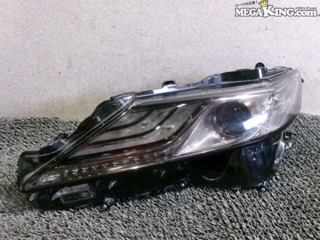 【中古】AXVH70 カムリ 純正 ノーマル LED ヘッドライト ヘッドランプ 左 助手席側 KOITO 33-233 / 4T4-390 10,809円