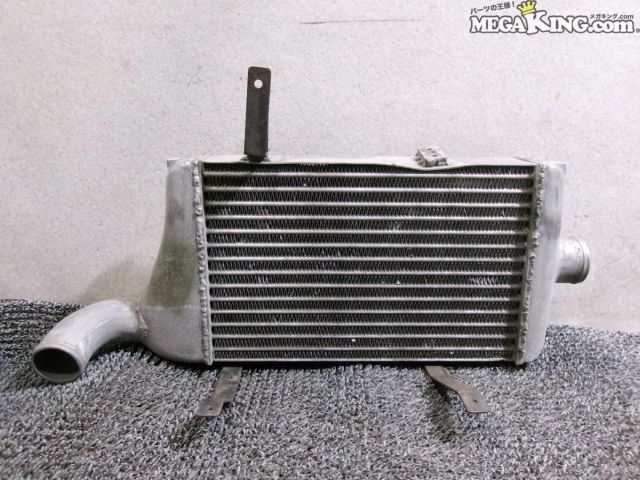【中古】車種不明 TRUST トラスト インタークーラー 加工用 / 2T3-038
