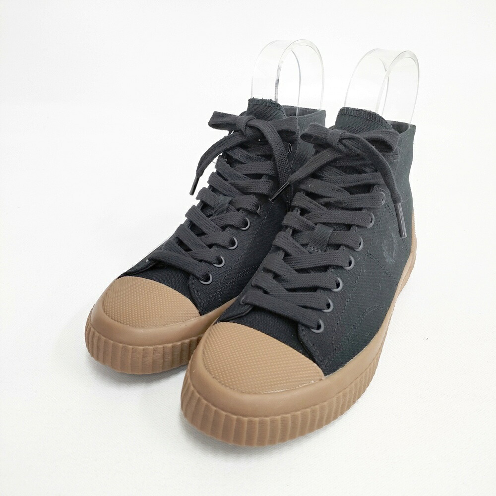 MARGARET HOWELL/FRED PERRY 未当て嵌める品 必要経費31900円 大きさUK5 578-3270001 スニーカー 黒いこと レディース マーガレットハウエル/フレッドペリー【中古】6-0423G