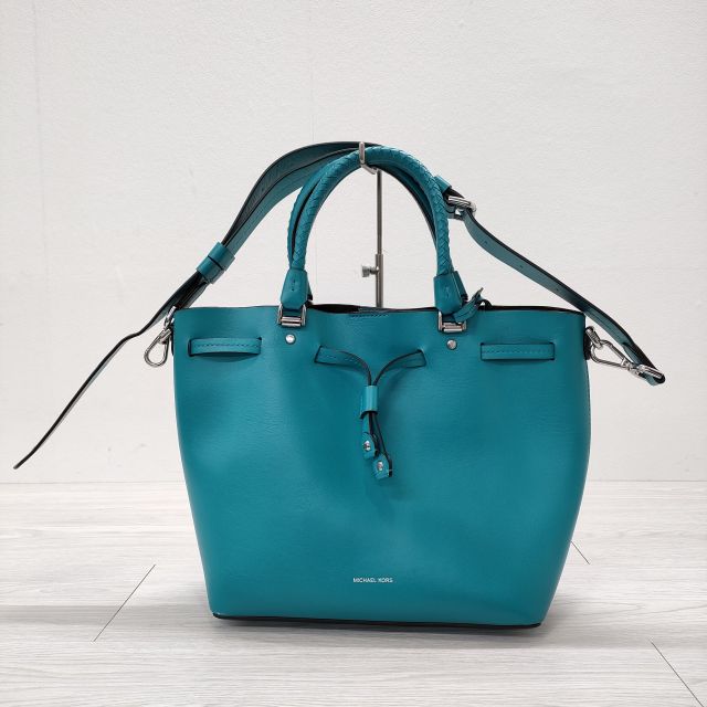 Michael Kors BLAKELY ミディアム バケットバッグ 定価77000円 レザー 2way ショルダーバッグ トートバッグ ミズイロ レディース マイケルコース【中古】4-0118G｜ブランド古着のkiitti