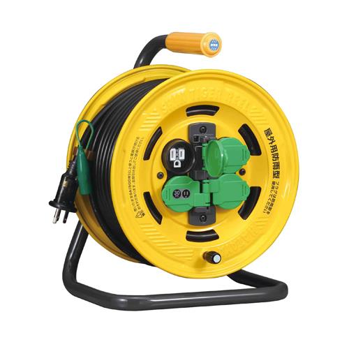 ESCO エスコ AC125V/15A/30m 吊りひも木管(防雨,短絡差しつかえる器付 EA815BT-30