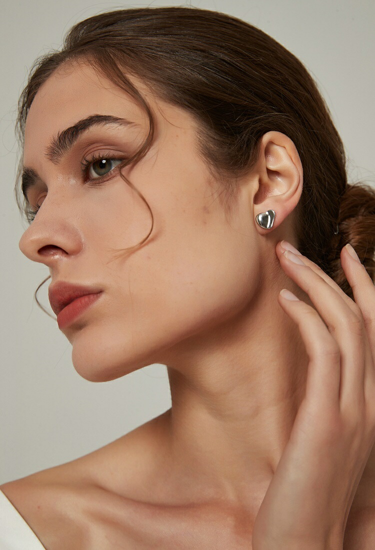 限定コレクション ハートジルコニウムピアス ゴールド DESIREE 7/26 9:59まで☆最大50%OFF】【楽天1位受賞】 ピアス でこぼこ