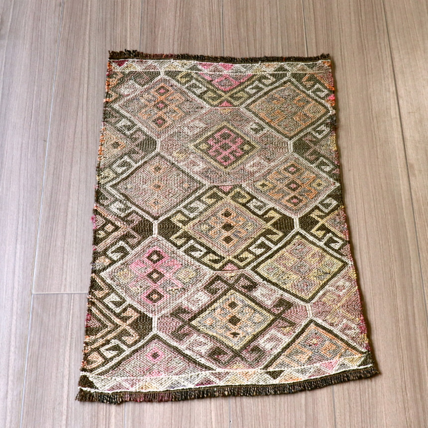 【15%OFFクーポン対象】オールドキリム　小さなパネル 59×40cm カルス地方　ジジム織り