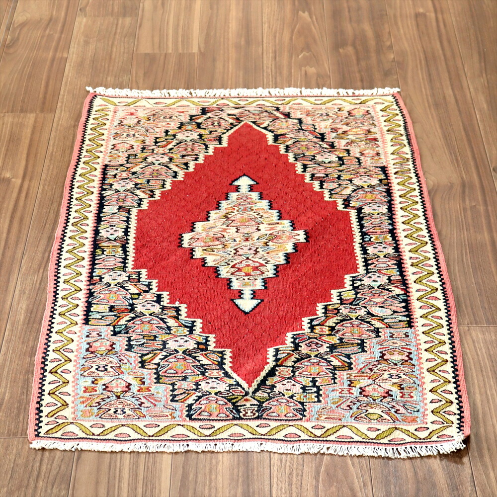 【15%OFFクーポン対象】オールドキリム セネ/ヤストゥク93×70cm 赤い六角メダリオン細かな花束モチーフ 55,000円