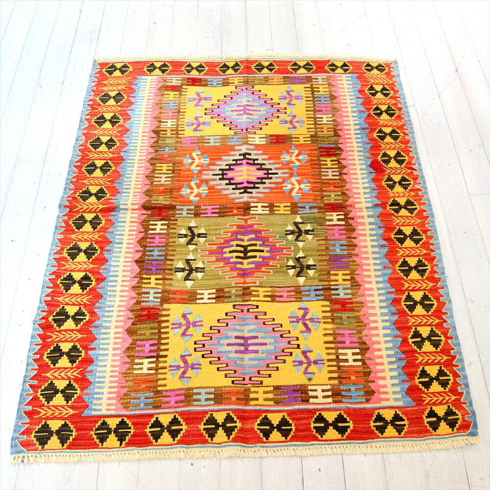 キリム ラグ 手織り 【1点もの】174&times;132cm トルコ カイセリ産 ウール100%センターラグ セッヂャーデ /４つのイーブルアイ｜ガラタバザール（キリム＆ラグ）