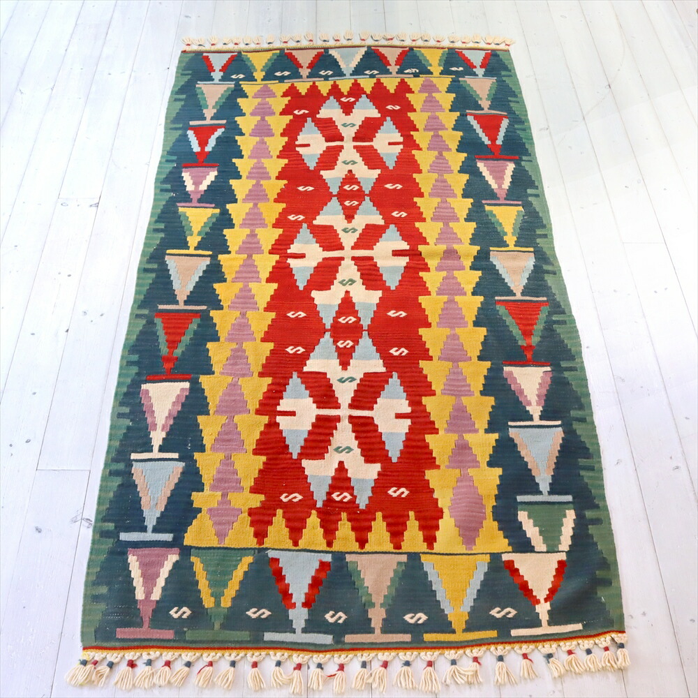 【新品】インド刺繍　タスペトリー 楽天市場】インド 緻密な刺繍・タペストリー 180x138cm飾りを