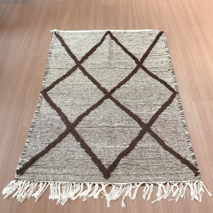 楽天市場】モロッコキリム タズナフト 104×67cm 凹凸のあるパイル織り