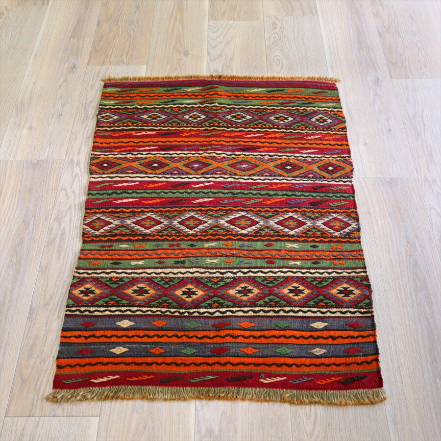 楽天市場】オールドキリム シワス45×108cmメダリオンのボーダー