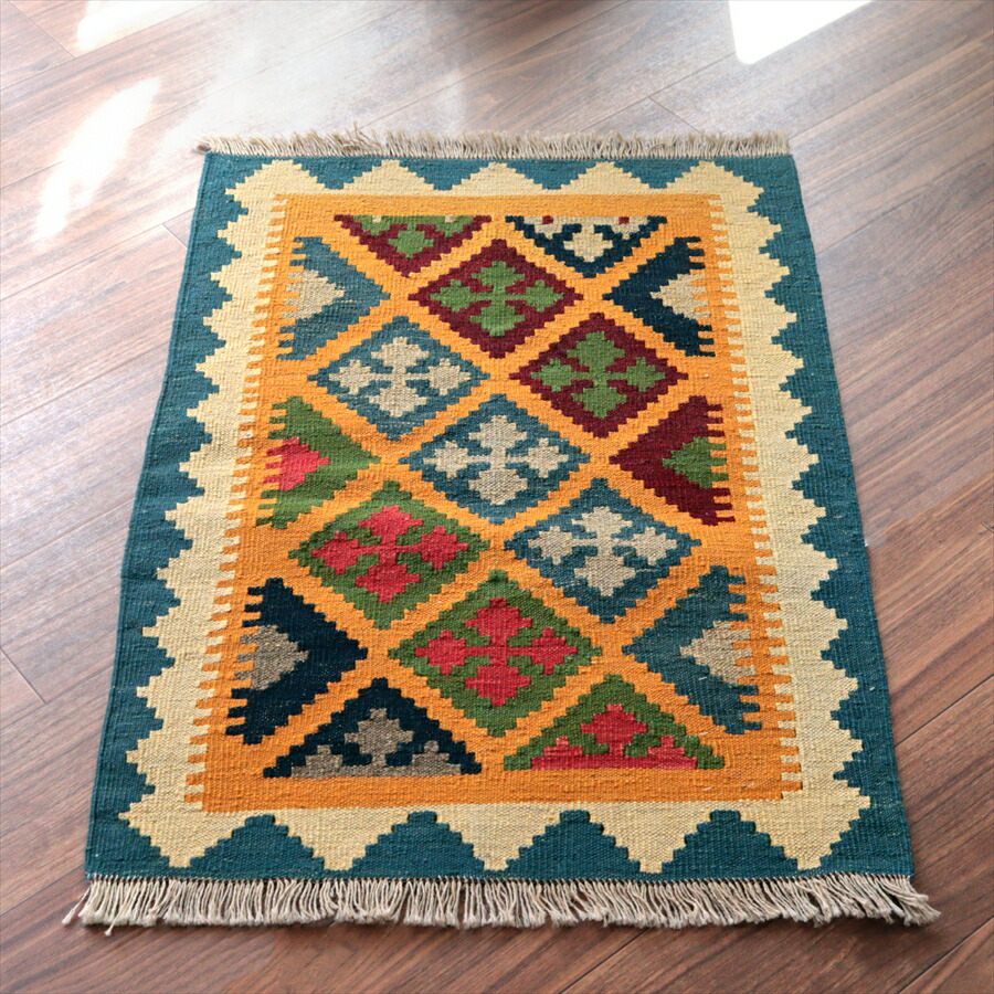 【15%OFFクーポン対象】カシュカイキリム シラーズ産 87×63cm イランの手織りラグ